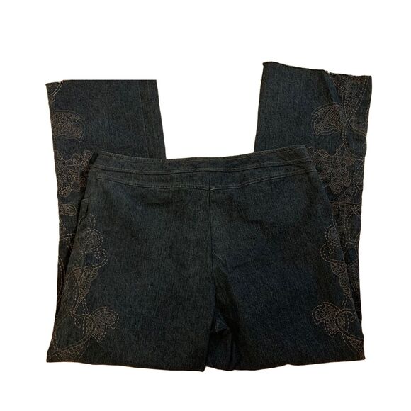 St. John Couture Jeans Sz 12 Wide Leg Raw Hem Embroidered Preppy Cropped Casual - Picture 5 of 8